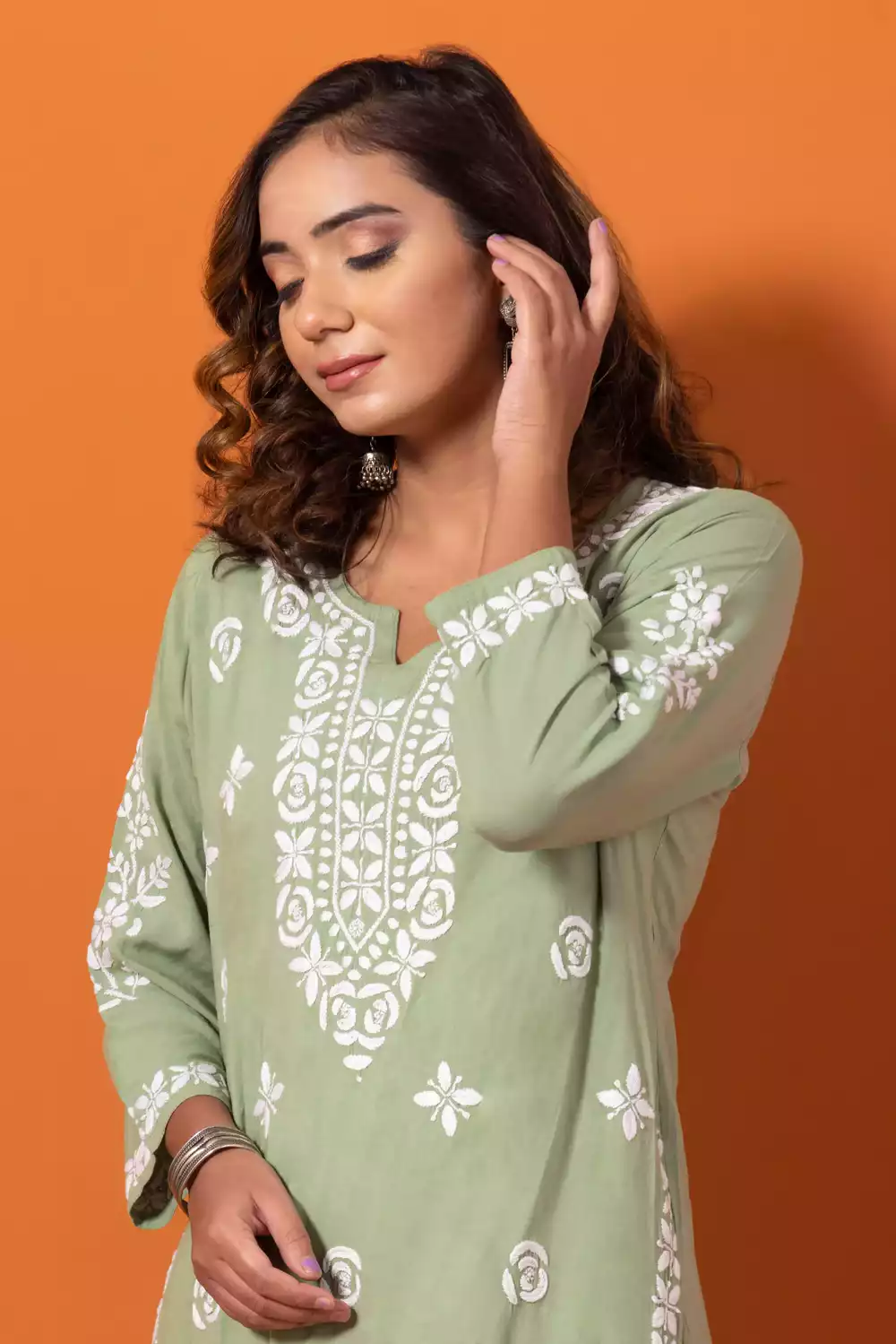 Pishta Colour Chikankari Lakhnavi Kurti With Palazzo Set