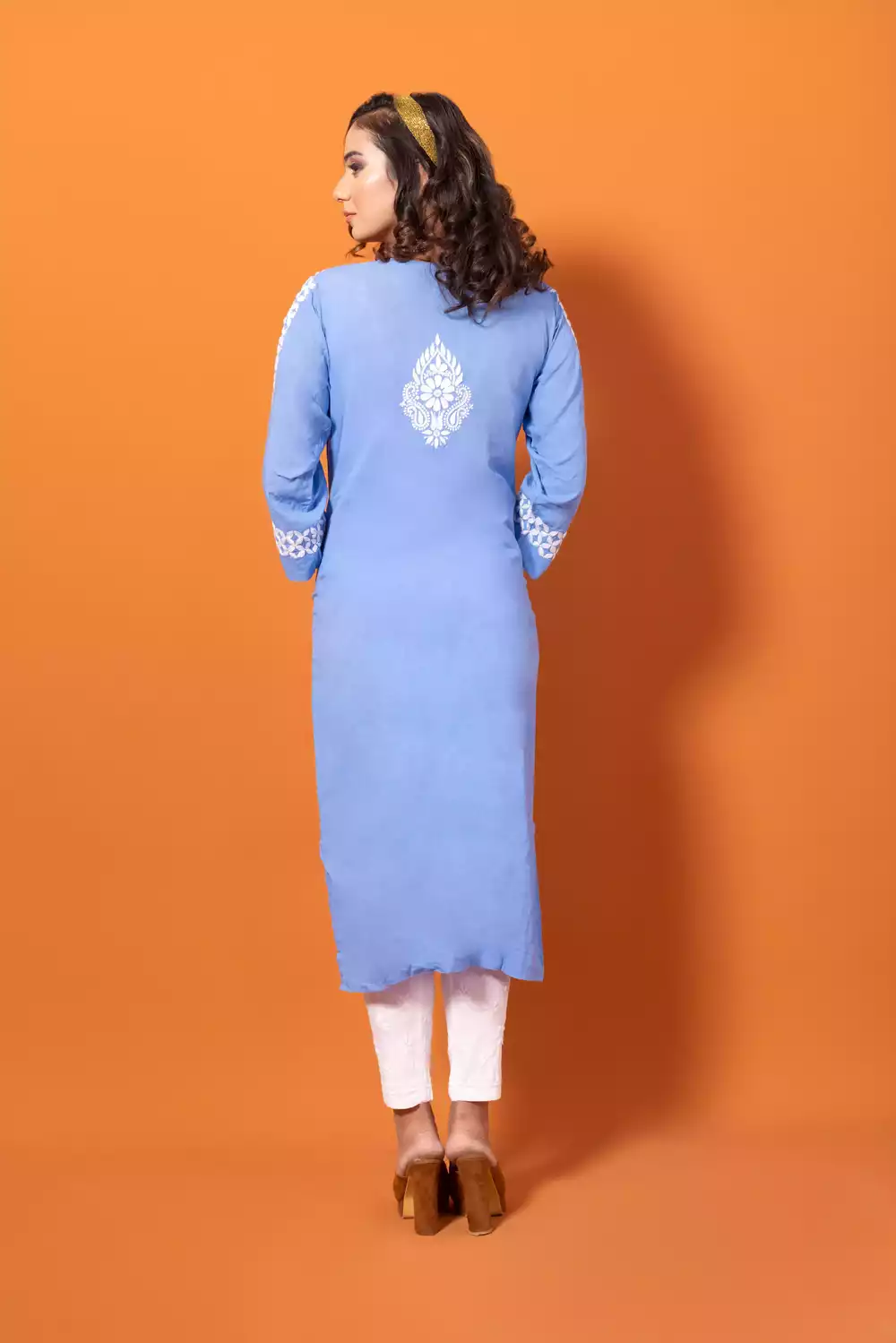 Online Blue Straight Chikankari Kurti